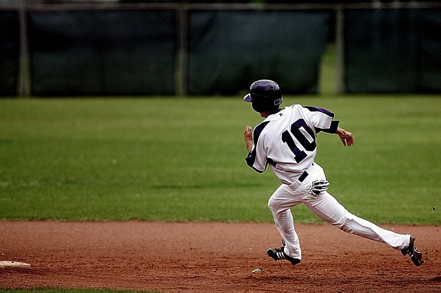 Baseball player running